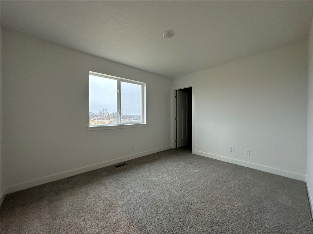 709 Plainside Avenue