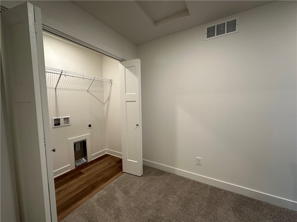 709 Plainside Avenue