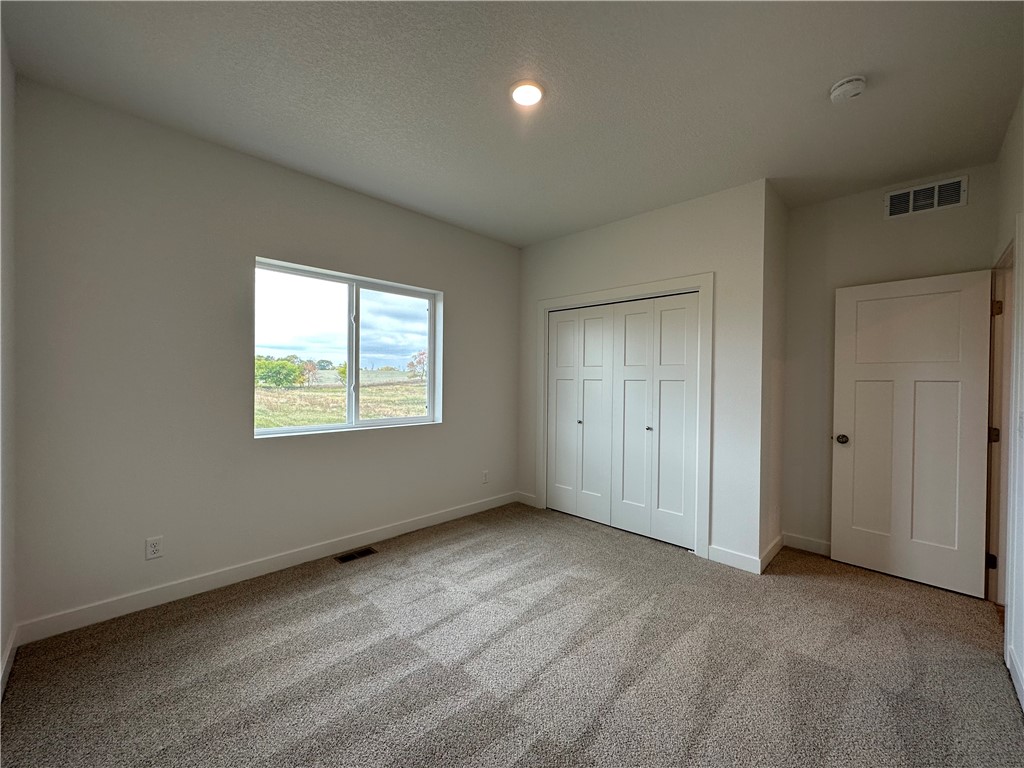 713 Plainside Avenue