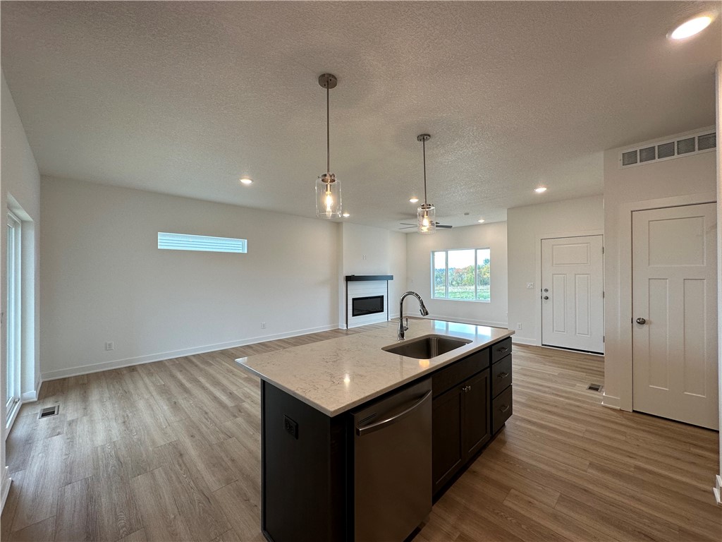 713 Plainside Avenue