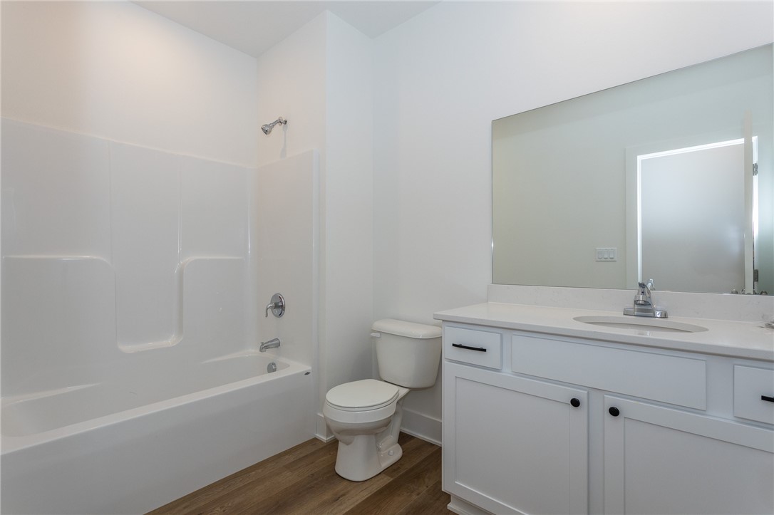 3036 Shadow Creek Avenue