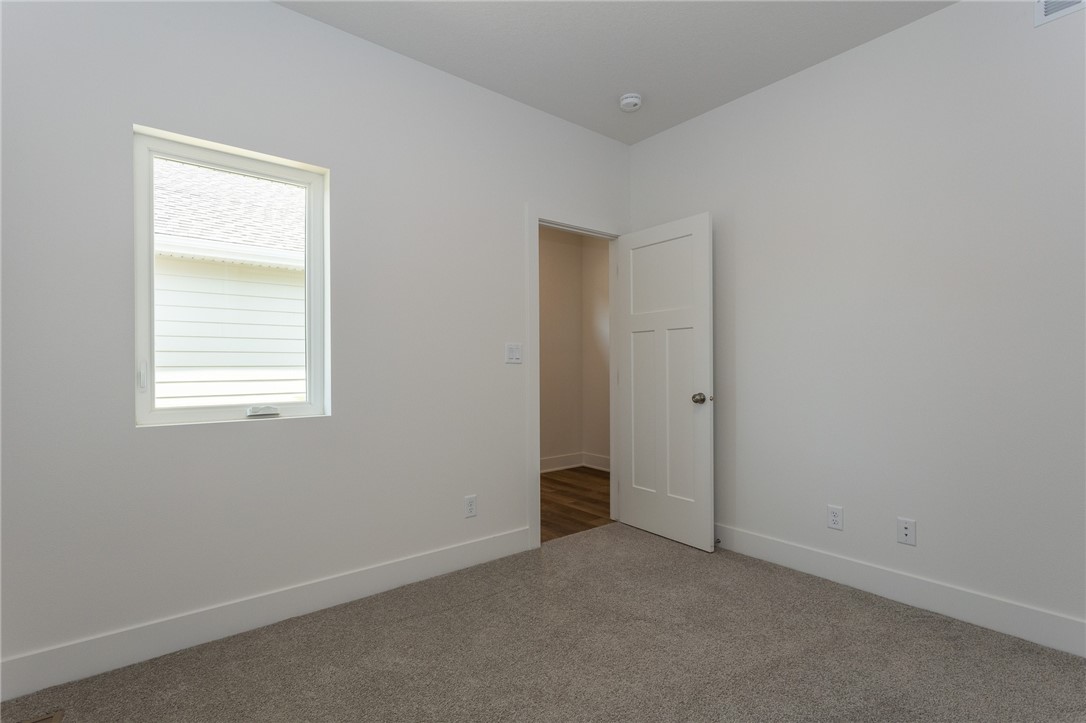 3036 Shadow Creek Avenue