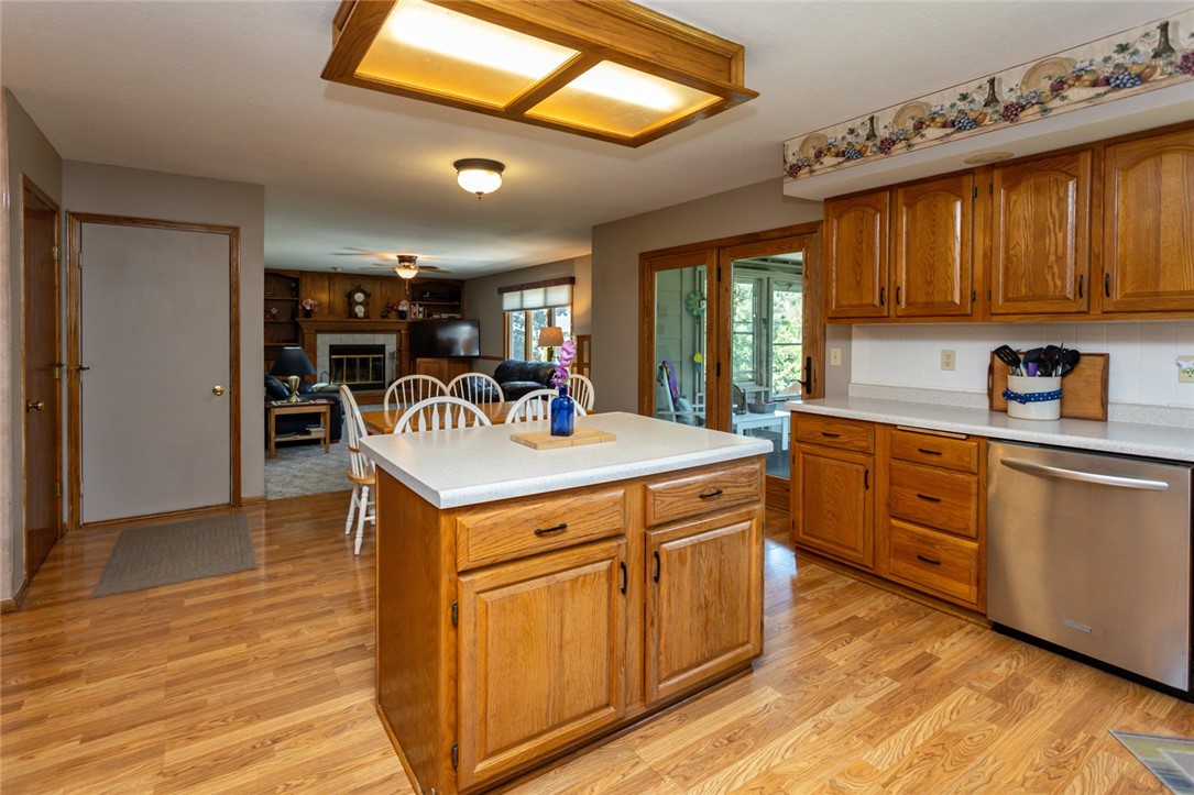 301 NW Westwood Street