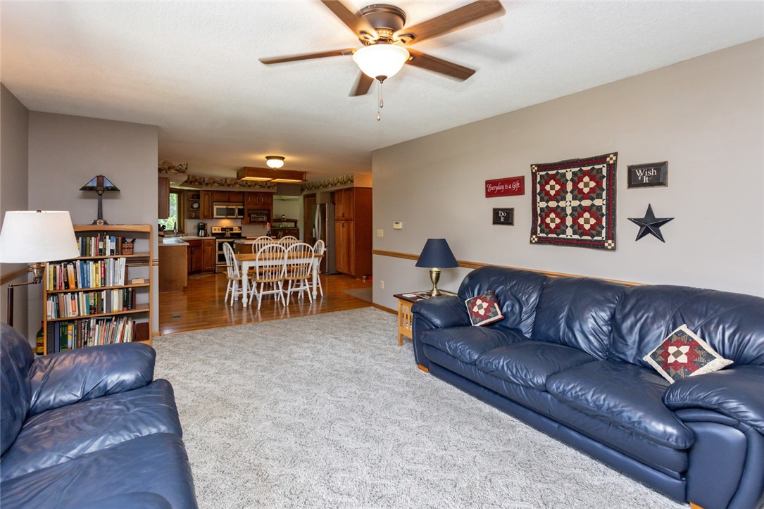 301 NW Westwood Street