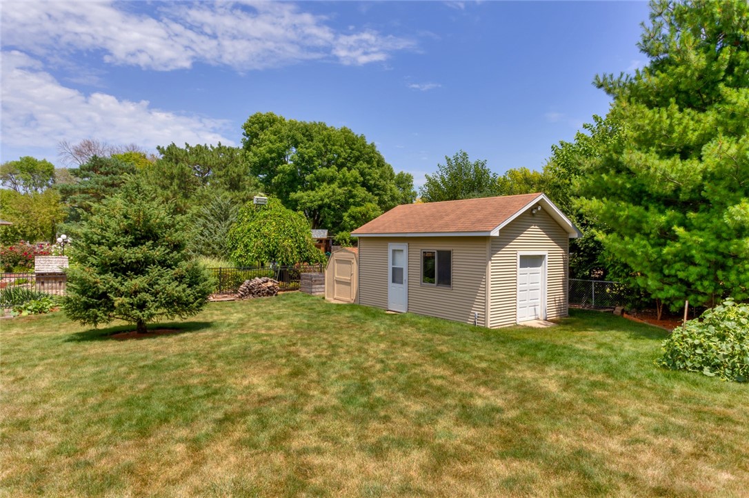 301 NW Westwood Street