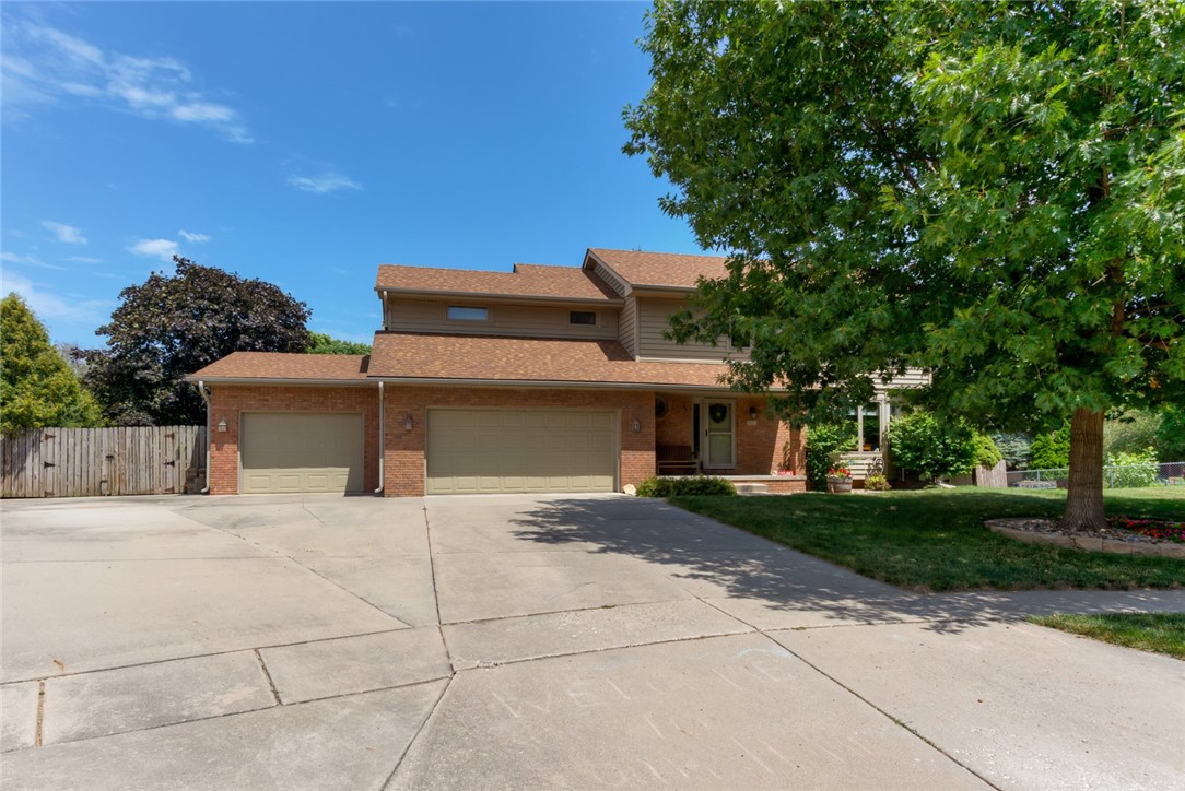 301 NW Westwood Street