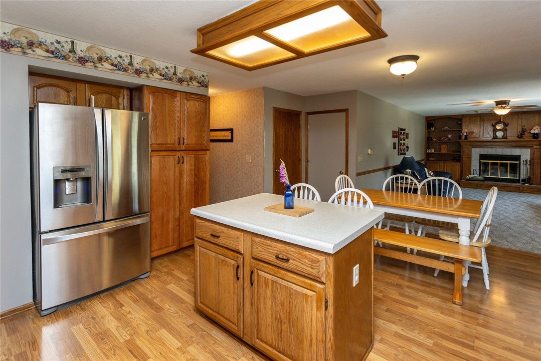 301 NW Westwood Street