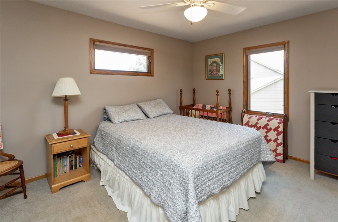 301 NW Westwood Street