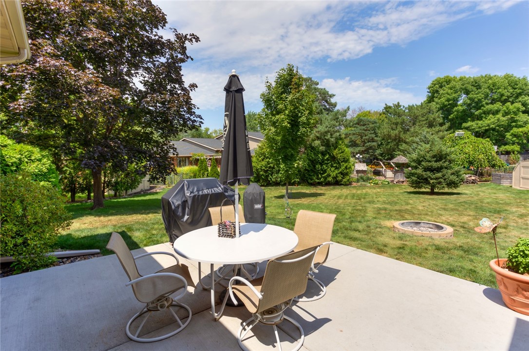 301 NW Westwood Street