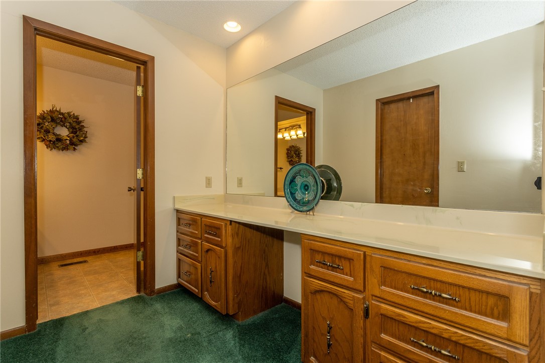 5612 Columbine Drive