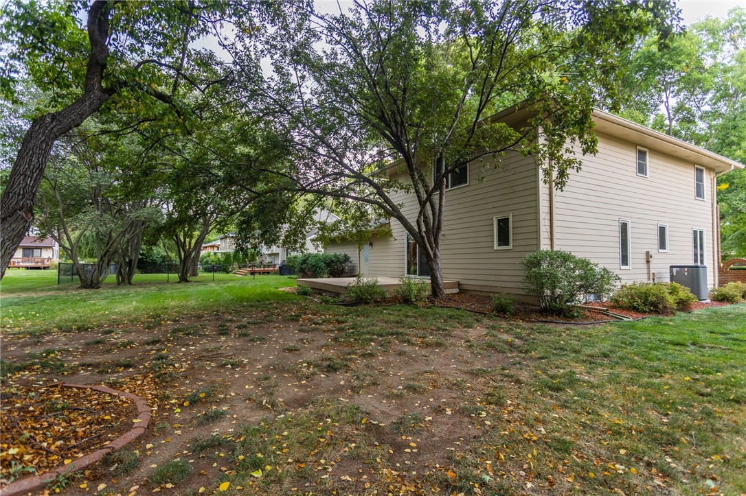 5612 Columbine Drive