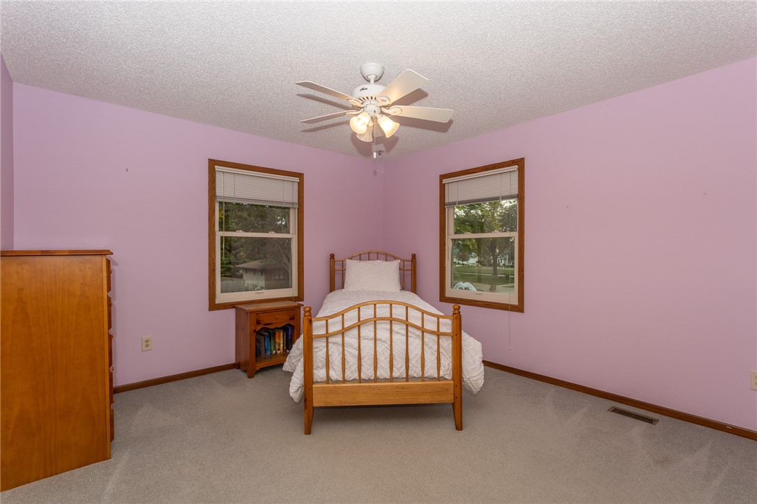 5612 Columbine Drive