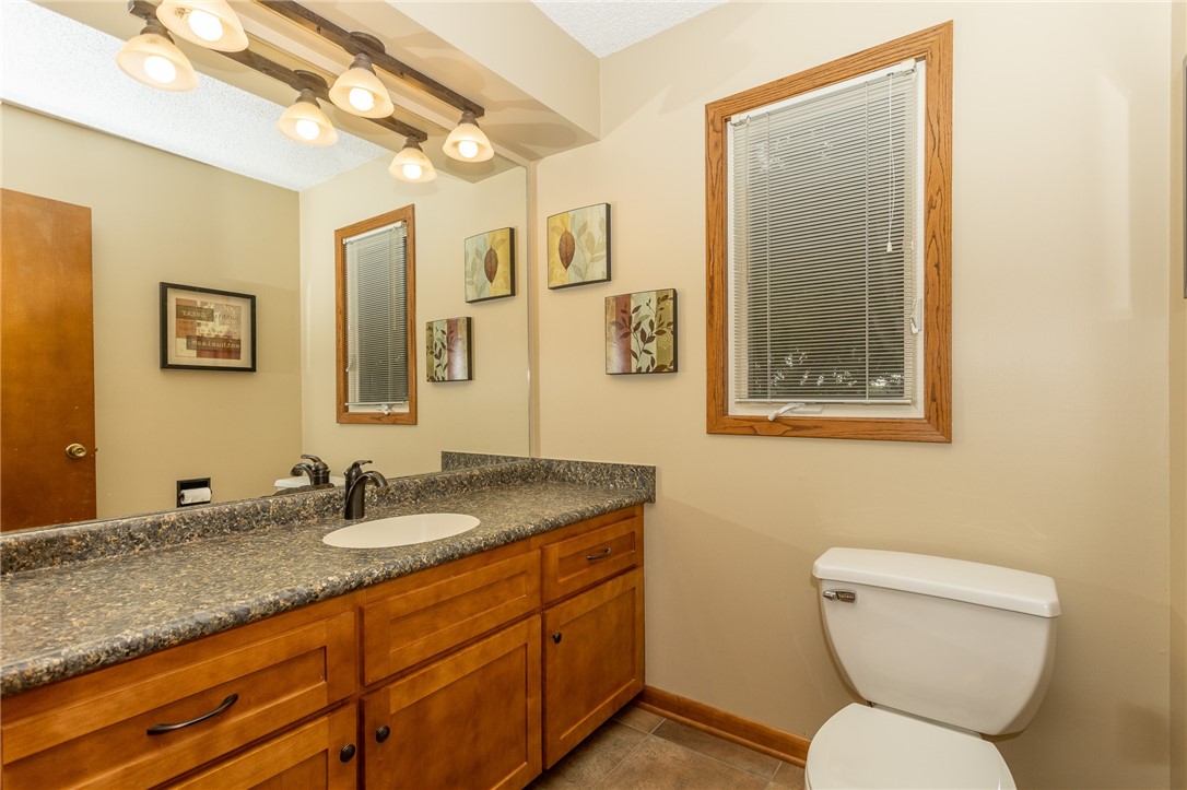 5612 Columbine Drive