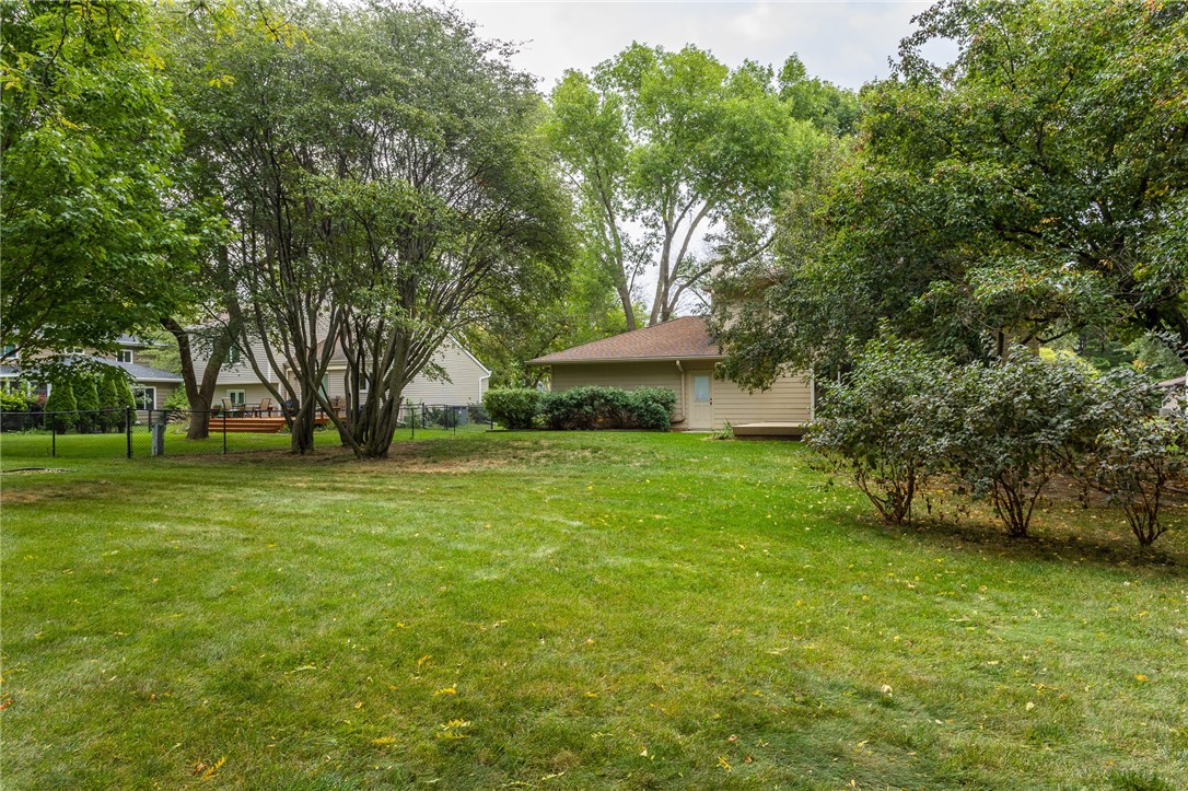 5612 Columbine Drive