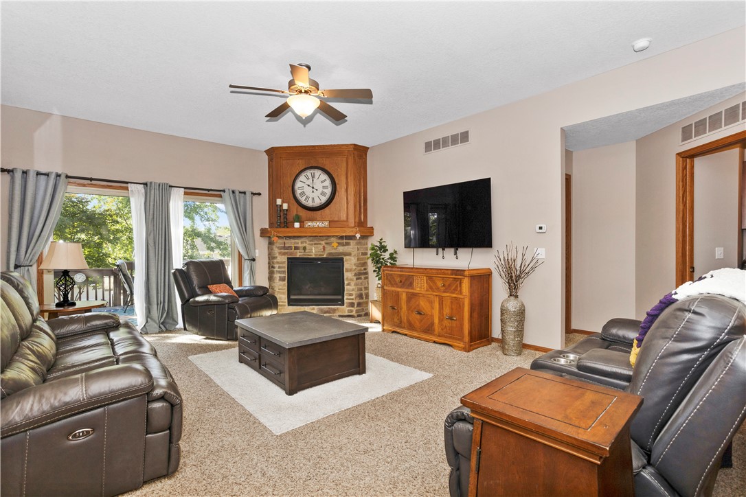 4851 Richmond Avenue