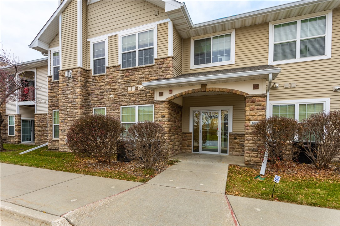 1313 SE University Avenue 103