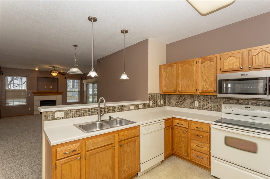 1313 SE University Avenue 103