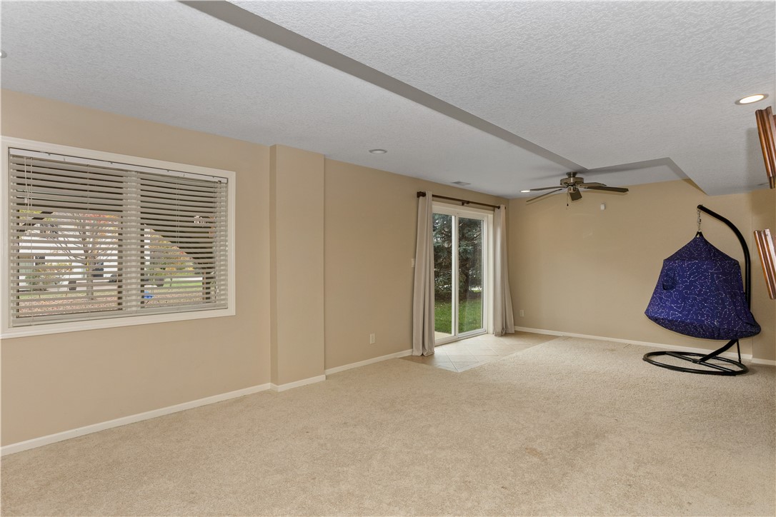 15430 Prairie Avenue