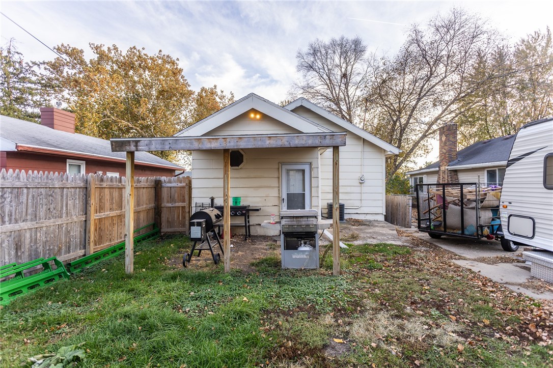 2420 Garfield Avenue