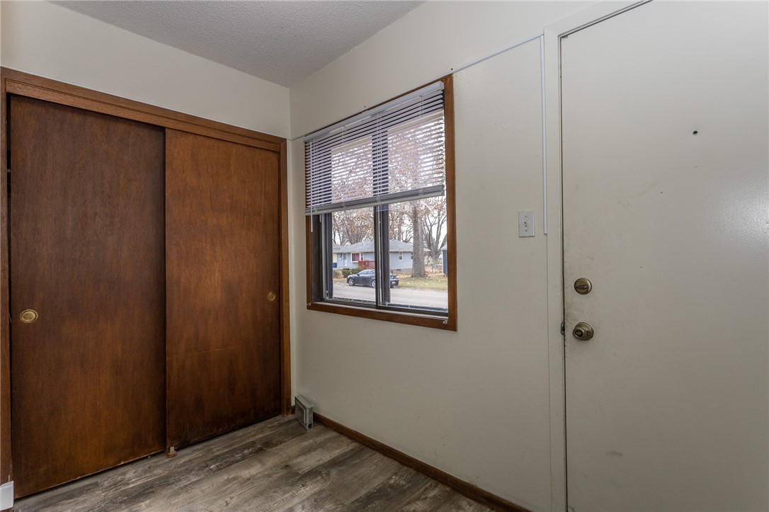 2420 Garfield Avenue