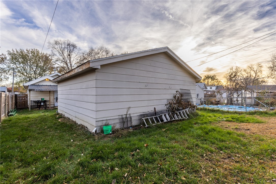 2420 Garfield Avenue