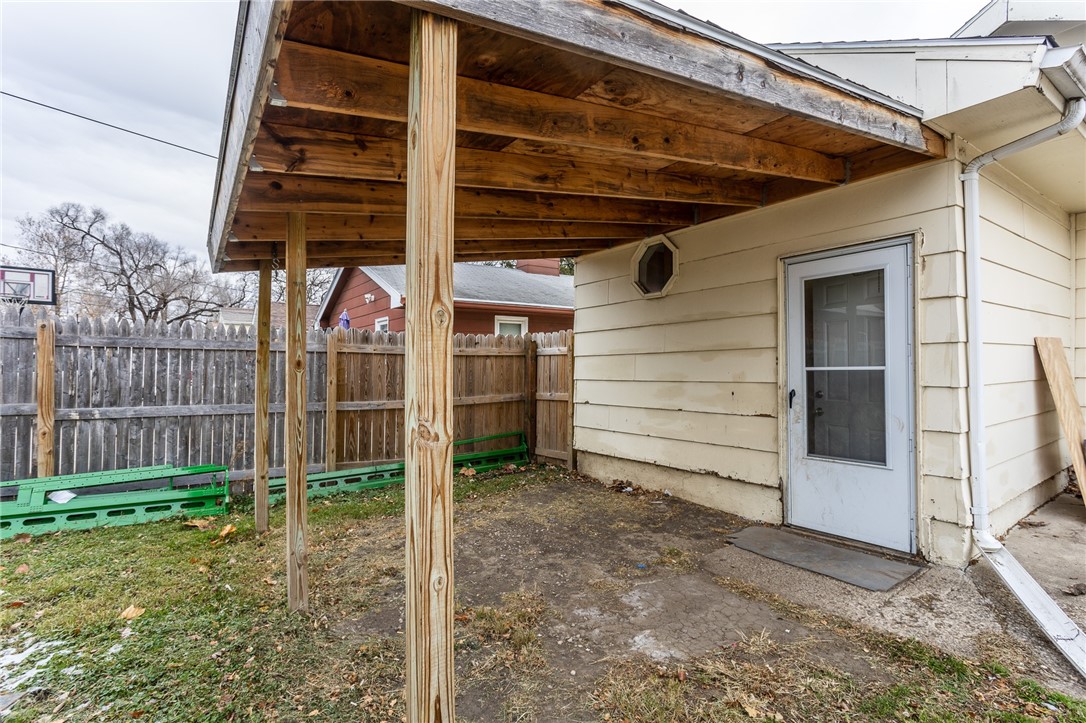 2420 Garfield Avenue