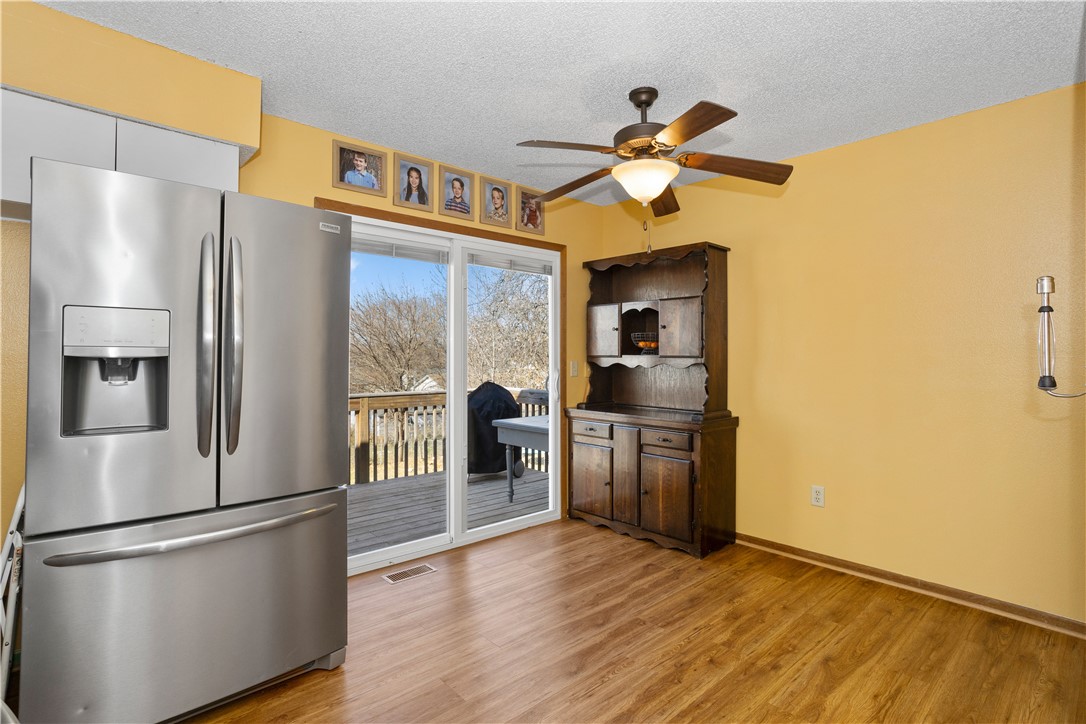 8418 Ridgeview Drive