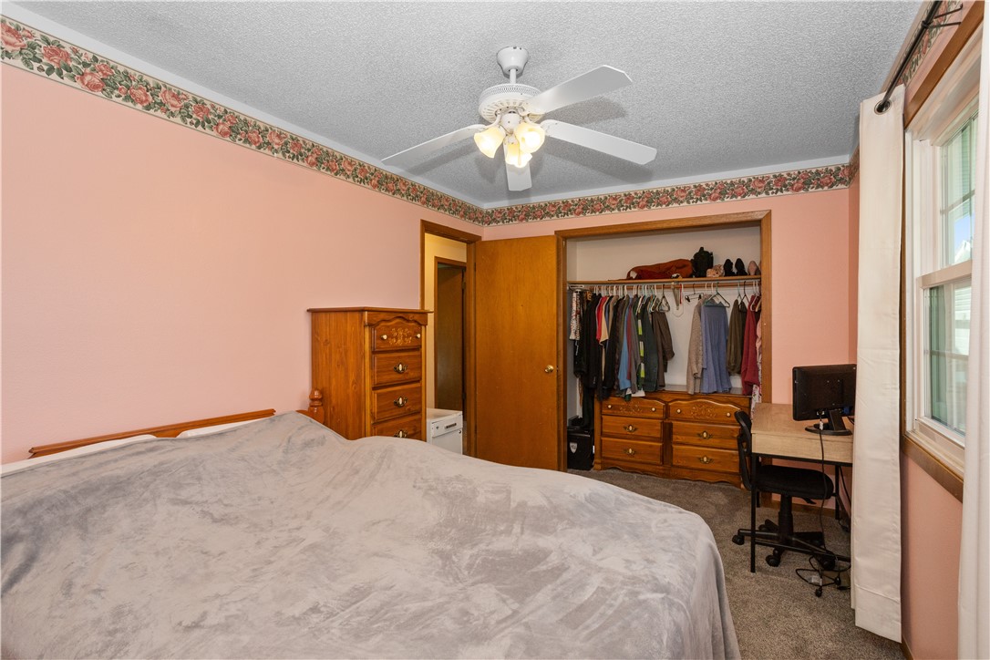 8418 Ridgeview Drive