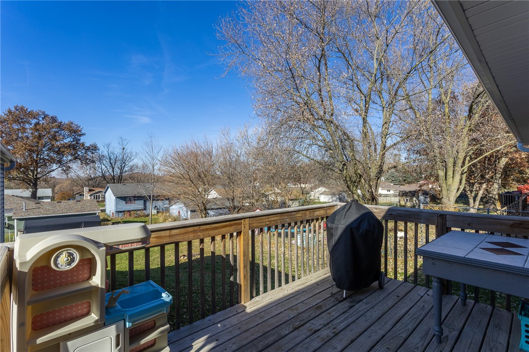 8418 Ridgeview Drive