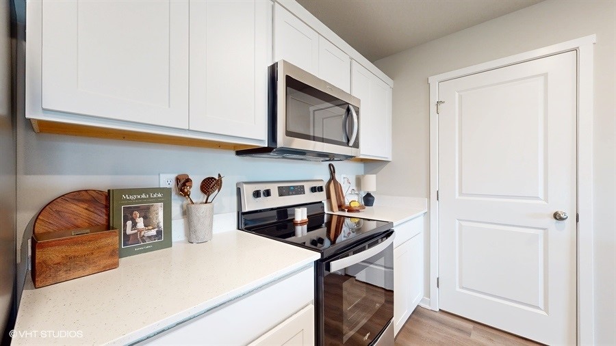 1254 NW Williamsburg Lane