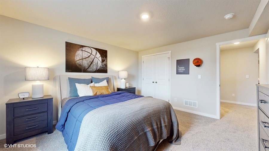 1272 NW Williamsburg Lane