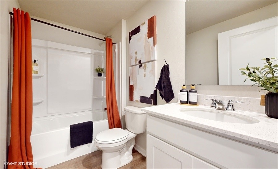 1272 NW Williamsburg Lane