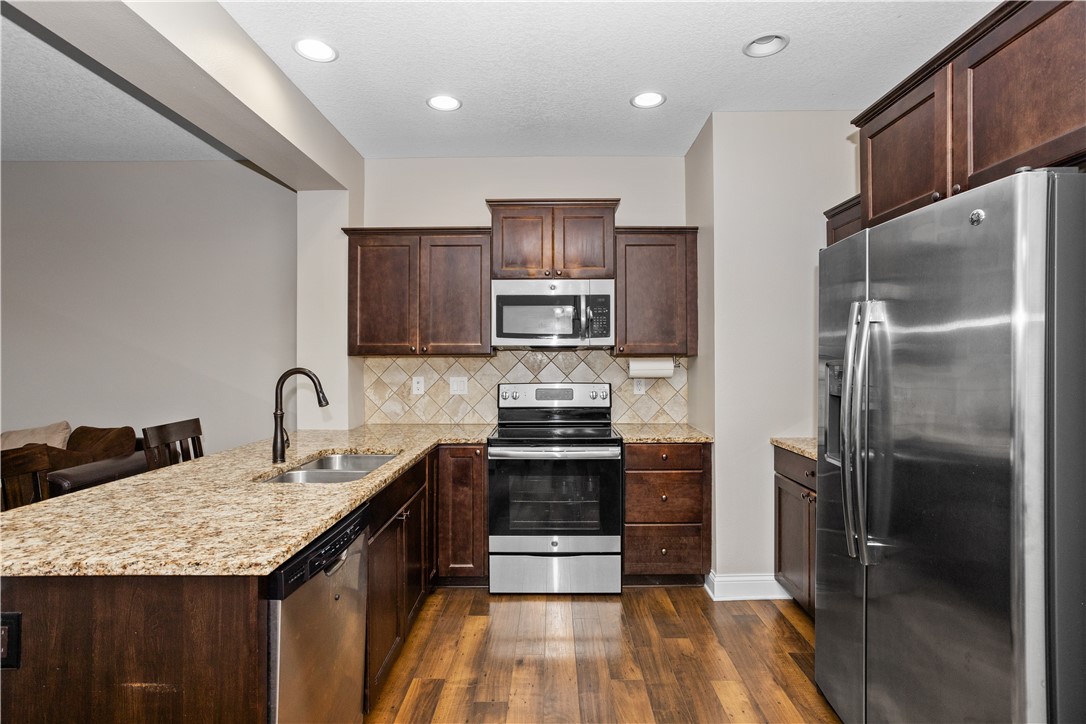 1156 SE Williams Court