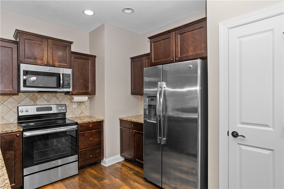 1156 SE Williams Court