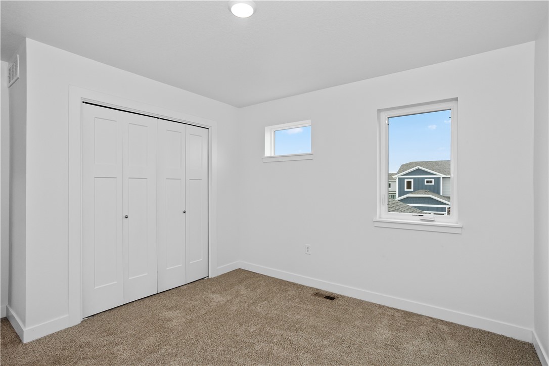 271 NW Waverly Drive