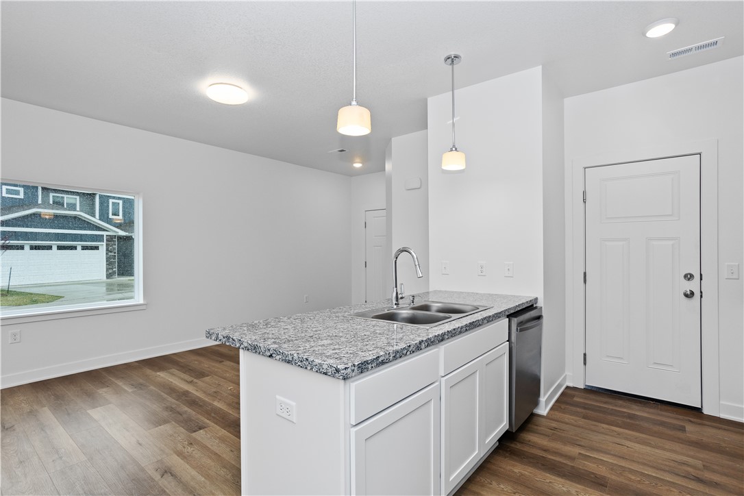 266 NW Waverly Drive