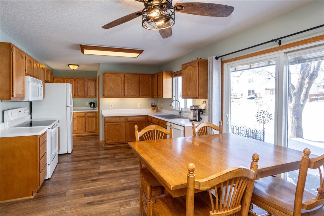 1906 NW Logan Street