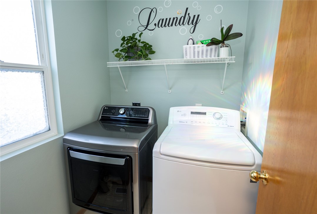 1906 NW Logan Street