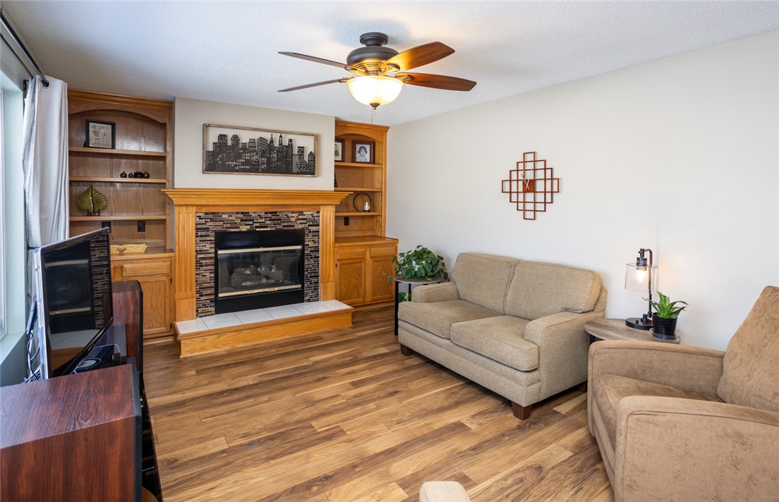 1906 NW Logan Street