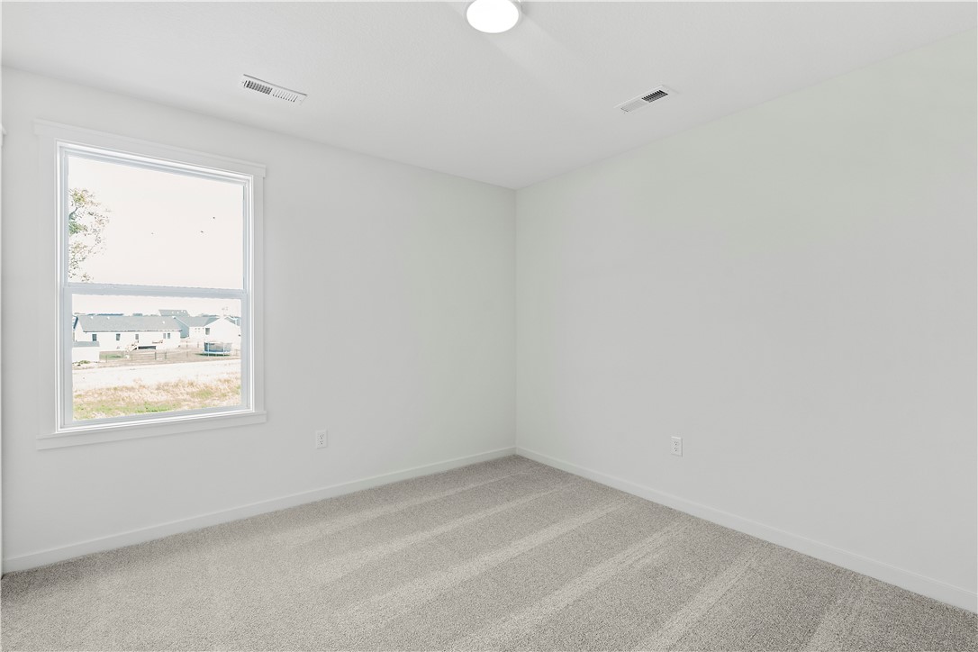 205 Creekside Drive SW