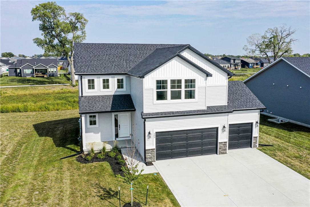 205 Creekside Drive SW