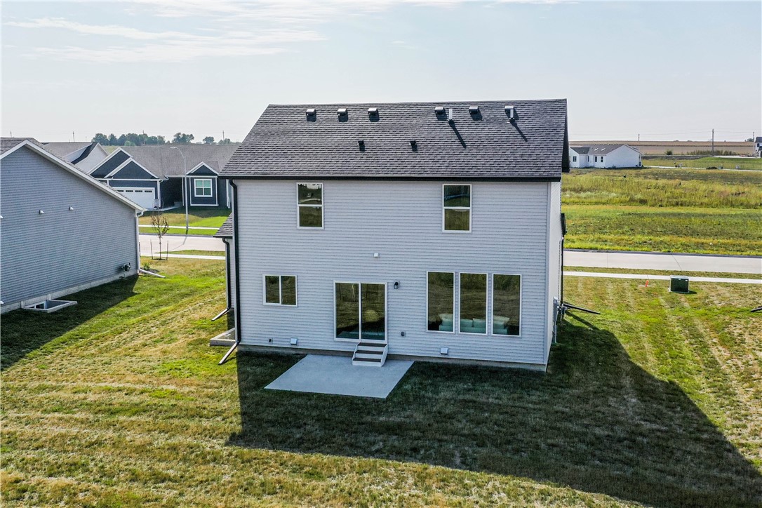 205 Creekside Drive SW