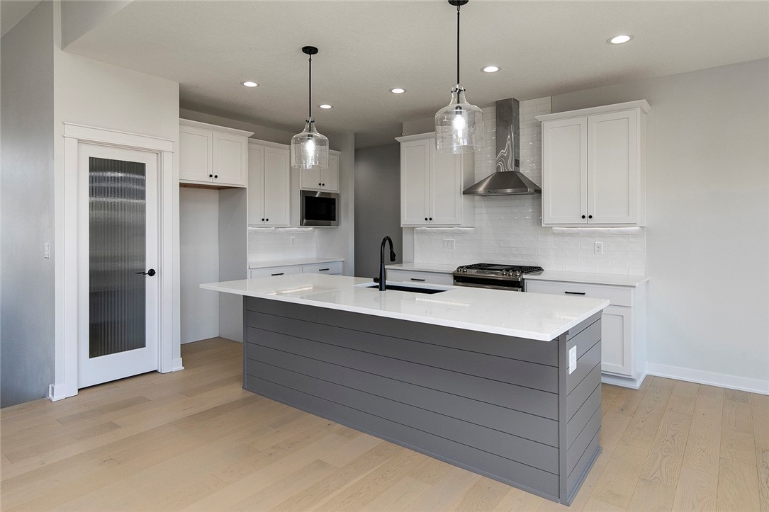 2530 Belmont Boulevard