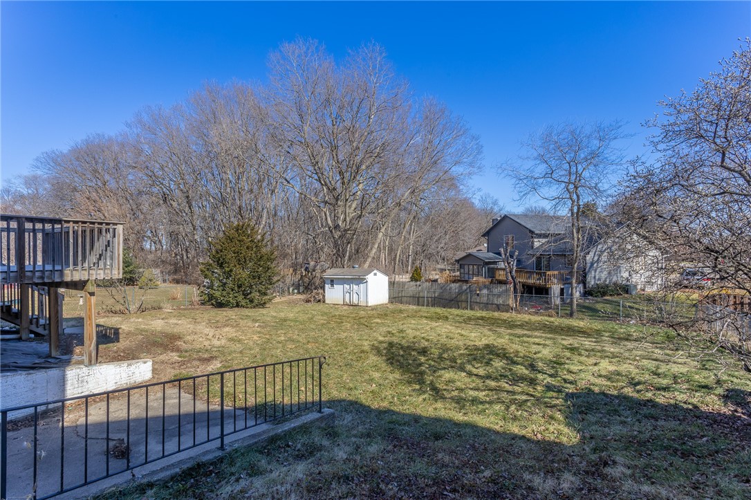 2312 E Caulder Court