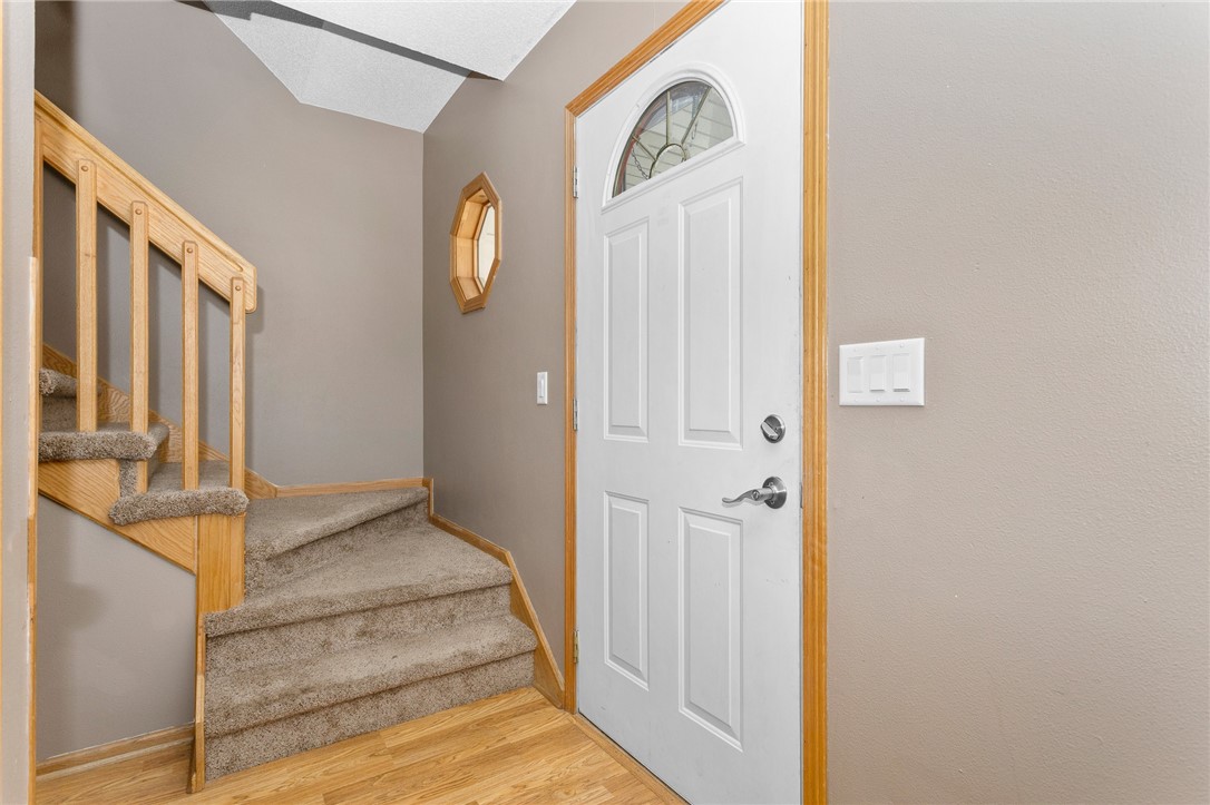 2312 E Caulder Court