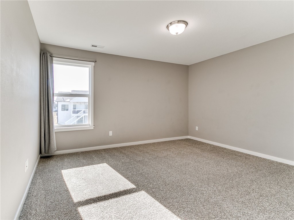 350 NE Wolfpack Drive