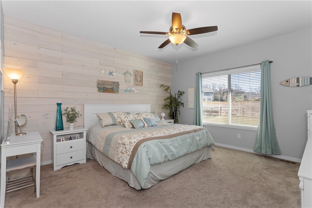 52 SE Pembrooke Lane