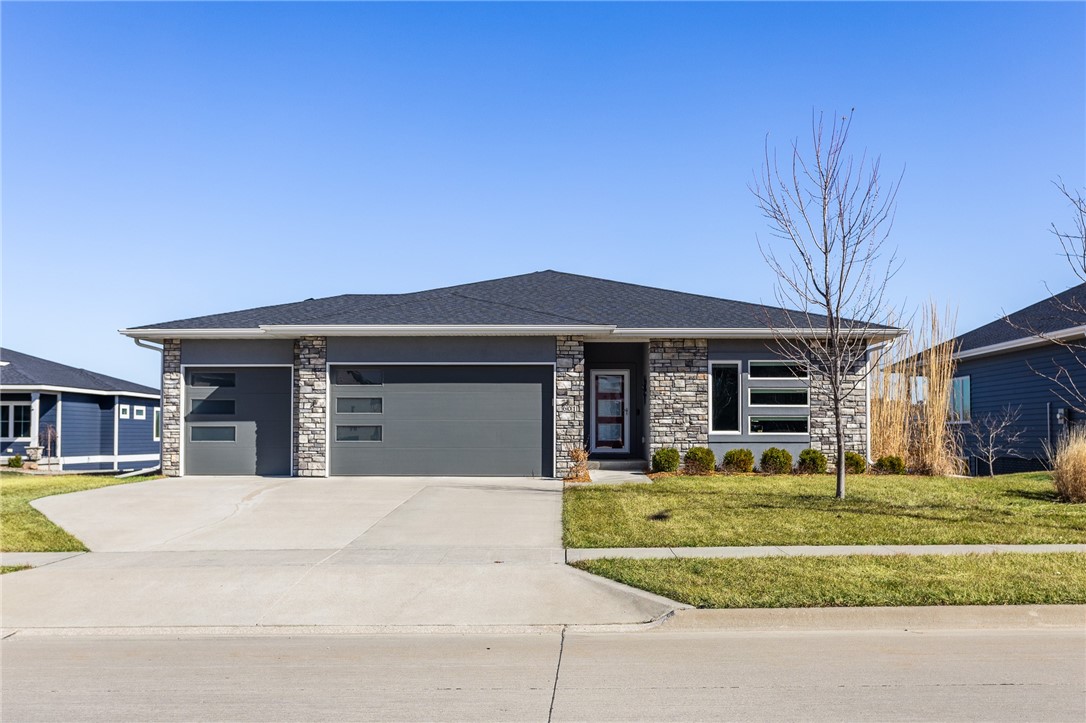 601 NW Somerset Court