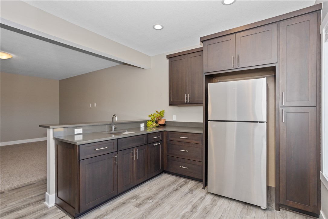 601 NW Somerset Court