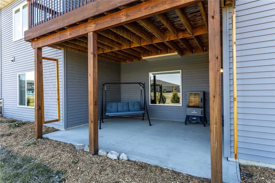 601 NW Somerset Court